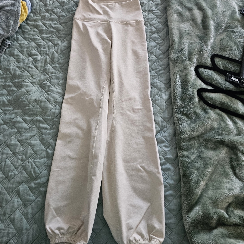 Cozy Cream Kids Leggings